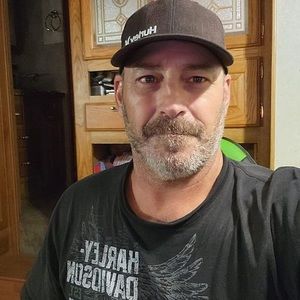 Meet your Posher, Kenneth